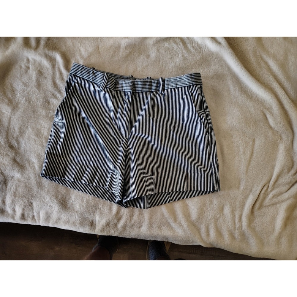 Gap Tailored Short Womens 6R Blue White Striped Nautical Chino Shorts